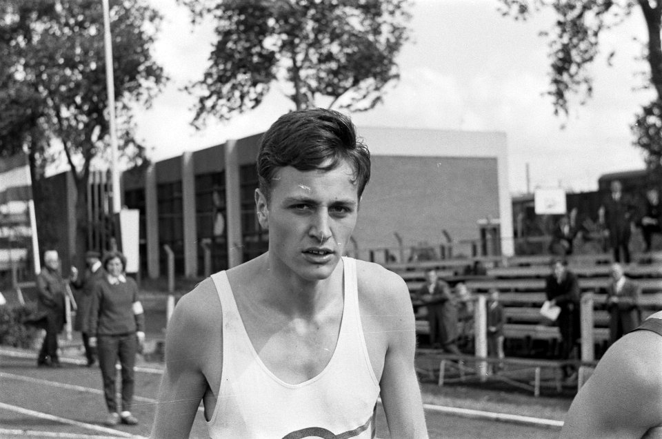 Nederlandse Athletiekkampioenschappen op Nenijtobaan Rotterdam Finish 100m hord, Bestanddeelnr 915-4161