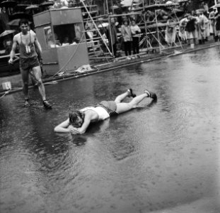 Nederlandse Atletiekkampioenschappen te Den Haag in de regen, Jan Willem Boogman, Bestanddeelnr 926-5477