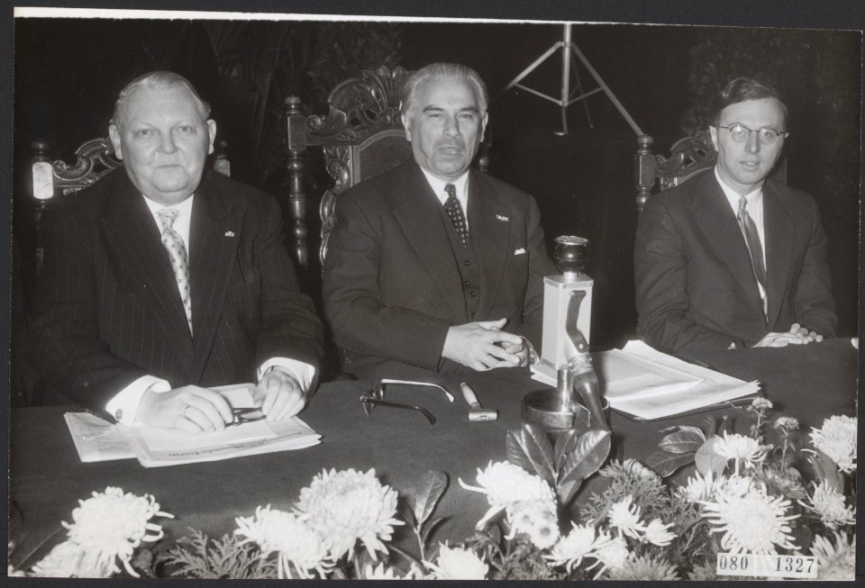 Nederlands-Duitse Kamer van Koophandel 50 jaar., Bestanddeelnr 080-1327