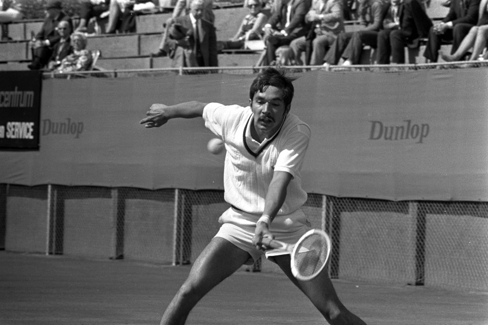 Nederlandse Tenniskampioenschappen te Scheveningen, Rolf Thung in aktie, Bestanddeelnr 925-8188