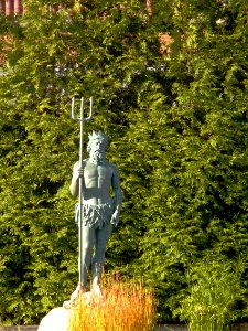 Neptune, Phipps Conservatory Water Garden, 2015-10-10, (04)