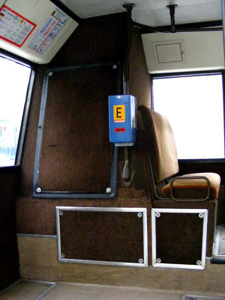Neoplan interior, part of a Deutz V 8 Diesel engine - MVG Museum