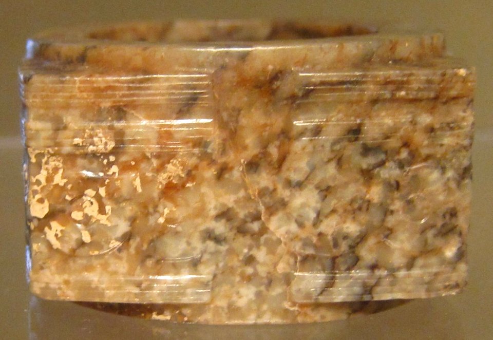 Nephrite cong from China, Neolithic period, c. 2500-2000 BCE, HAA