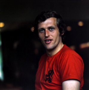 Nederlandse voetballers Piet Keizer, Bestanddeelnr 254-9532