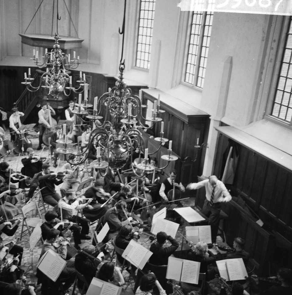 Nederlandse Studenten Orkest weer in Bergen om te repeteren onder leiding van di, Bestanddeelnr 915-9087