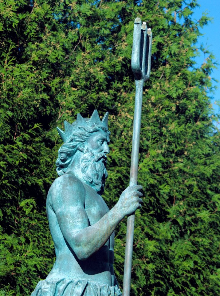 Neptune, Phipps Conservatory Water Garden, 2015-10-10, (02)