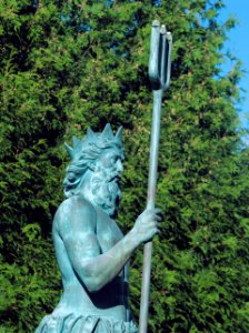 Neptune, Phipps Conservatory Water Garden, 2015-10-10, (02)