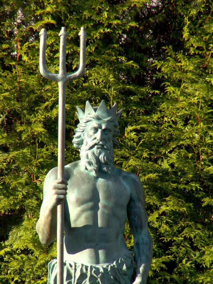 Neptune, Phipps Conservatory Water Garden, 2015-10-10, (03)