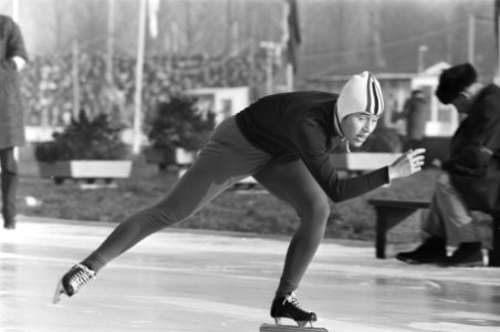 Nederlandse Schaatskampioenschappen dames en heren, Amsterdam T. Rep in aktie, Bestanddeelnr 924-1616