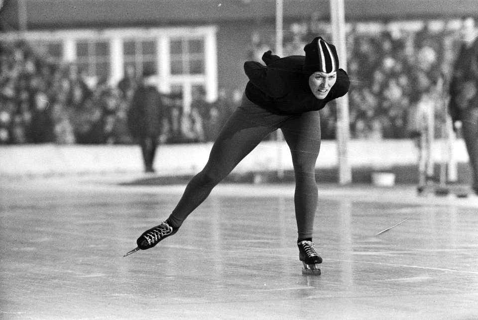 Nederlandse Schaatskampioenschappen dames en heren, Amsterdam A. Keulen-Deelstr, Bestanddeelnr 924-1621