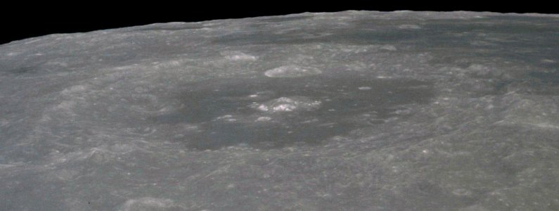 Neper crater as10-34-5081