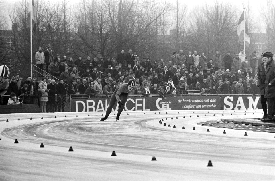 Nederlandse Schaatskampioenschappen dames en heren, Amsterdam overzicht, Bestanddeelnr 924-1610