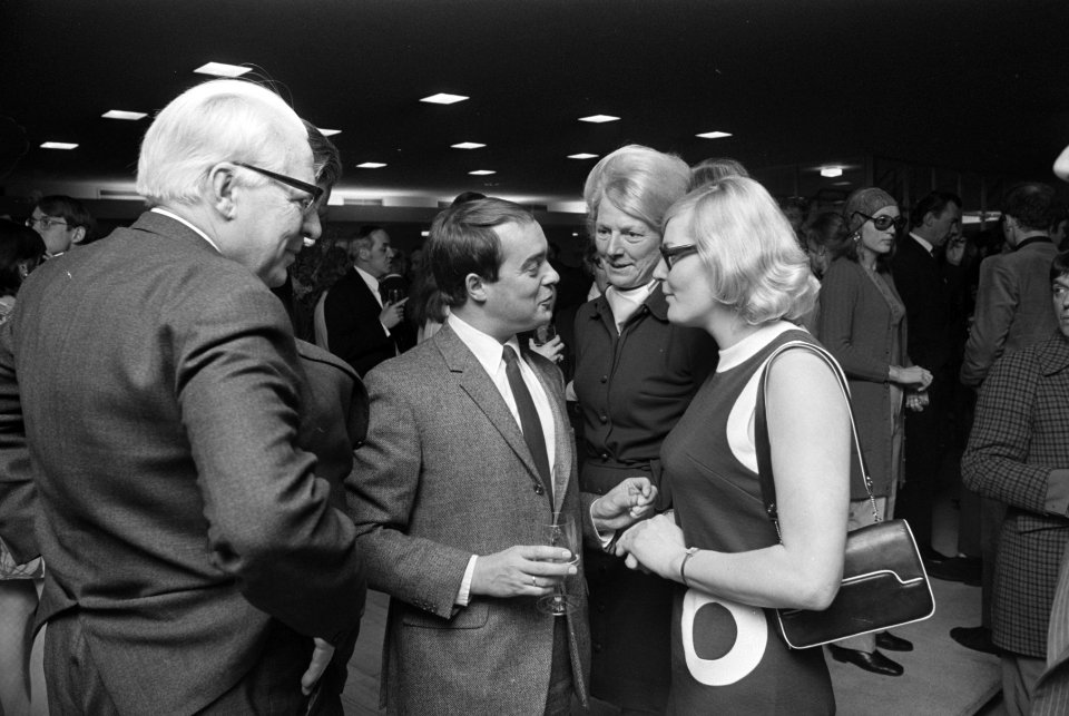 Nederlandse premiere van film over Olympische Spelen van Mexico in Den Haag . Op, Bestanddeelnr 923-3264