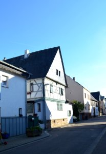 Neesbach, Langgasse 33