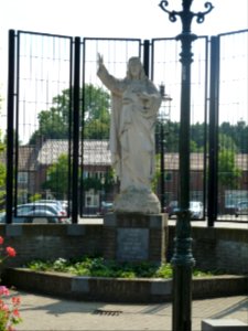 Neeritter-Heilig Hartbeeld (2)
