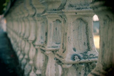 Travel wall statue