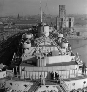 Nederlandse passagierschip ergens in Engeland, Bestanddeelnr 935-3147