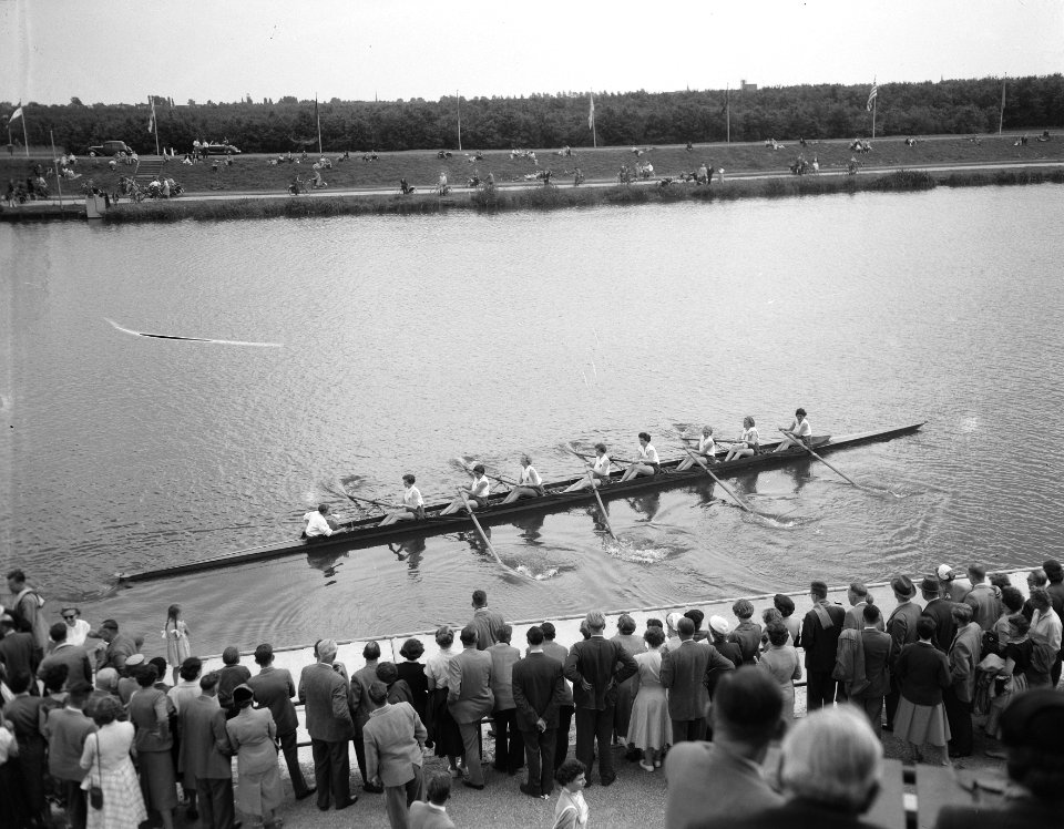 Nederlandse Roeikampioenschappen Bosbaan, dames 8 Het Spaarne Kamp, Bestanddeelnr 906-6447