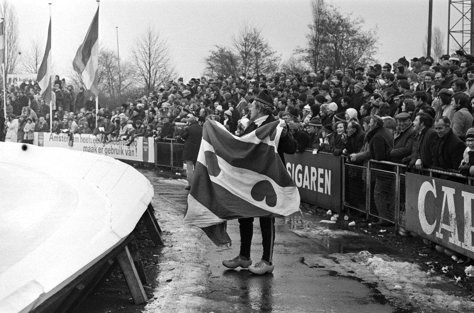 Nederlandse Schaatskampioenschappen dames en heren, Amsterdam nr. 12, 13 publi, Bestanddeelnr 924-1615