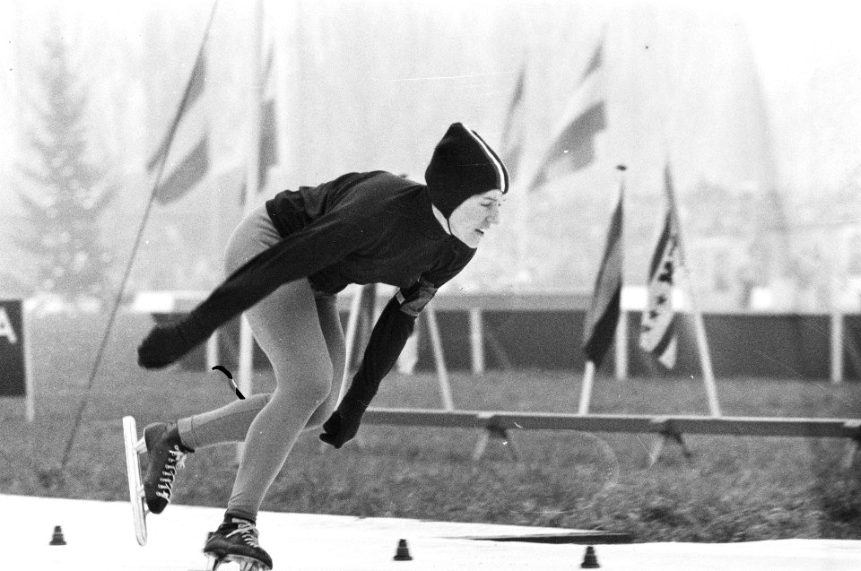 Nederlandse Schaatskampioenschappen dames en heren, Amsterdam A. Keulen-Deelstr, Bestanddeelnr 924-1606