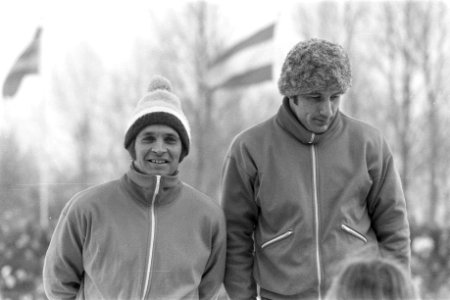 Nederlandse schaatskampioenschappen Deventer, 22 (l) Trijnie Rep , (r) A Keulen, Bestanddeelnr 925-2965