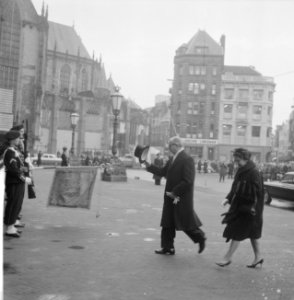Nieuwsjaarsreceptie voor CD op Paleis te Amsterdam Aankomst van de gevolmachtig, Bestanddeelnr 913-4499