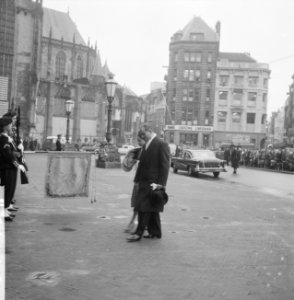 Nieuwsjaarsreceptie voor CD op Paleis te Amsterdam Aankomst van de gevolmachtig, Bestanddeelnr 913-4479