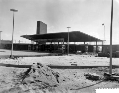 Nieuw station te Beverwijk, exterieur, Bestanddeelnr 911-1719