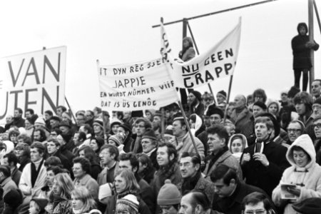 Nederlandse Schaatskampioenschappen dames en heren, Amsterdam nr. 12, 13 publi, Bestanddeelnr 924-1613