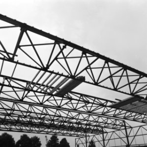 Nieuwbouw, sport, Bestanddeelnr 250-8075