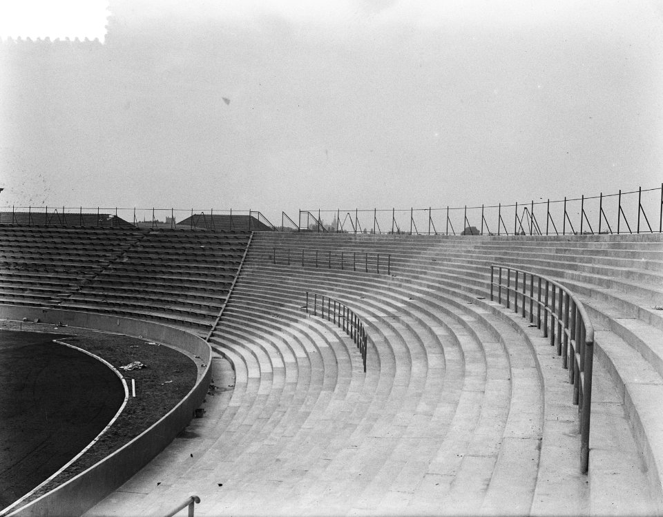 Nieuw stadion te Den Bosch sportpark, Bestanddeelnr 904-7118