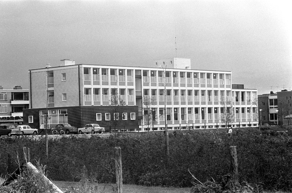 Nieuwbouw, woonwijken, flatgebouwen, Bestanddeelnr 919-7232