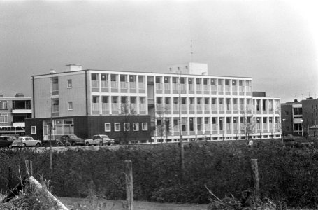 Nieuwbouw, woonwijken, flatgebouwen, Bestanddeelnr 919-7232