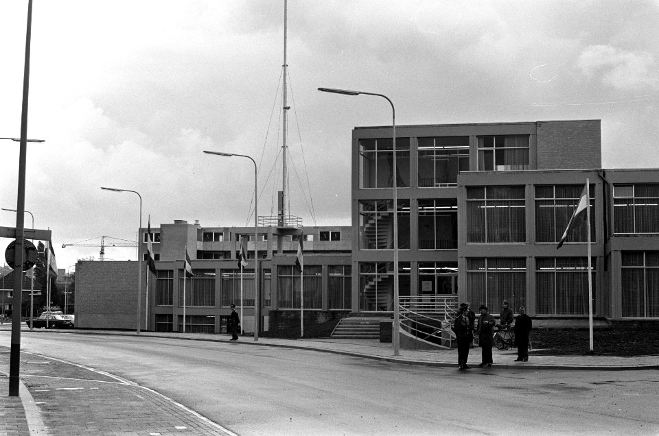 Nieuw hoofdkantoor van Algemene Inspectiedienst geopend i Eygelshoven (Zuid-Limb, Bestanddeelnr 926-7515