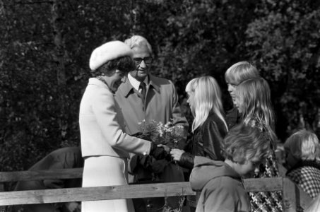 Nieuw Rode Kruis Ziekenhuis in Beverwijk geopend door Prinses Margriet kindere, Bestanddeelnr 927-4716