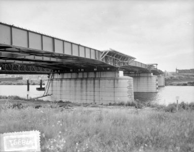 Nieuwe verkeersbrug over de Maas bij Venlo, Bestanddeelnr 907-8991