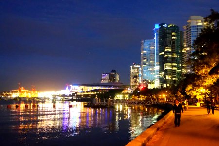 Night scene - Vancouver, Canada - DSC00082