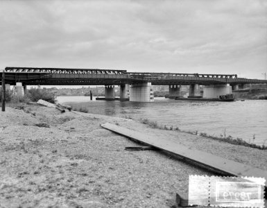 Nieuwe verkeersbrug over de Maas bij Venlo, Bestanddeelnr 907-8979
