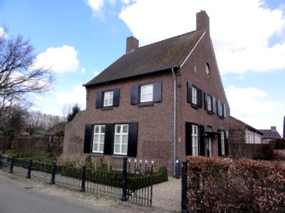 Niftrik (Wijchen) Kerkstraat 5 schoolmeesterswoning Gem.Mon