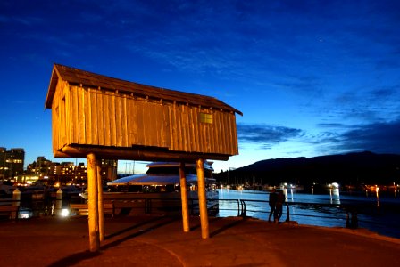 Night scene - Vancouver, Canada - DSC00076