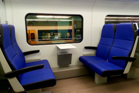 Nieuwe Intercity Dubbeldekker NID Interieur 2e klasse boven 2