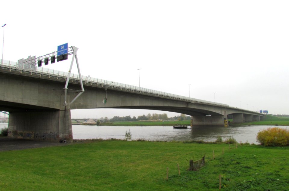 Nieuwe IJsselbrug