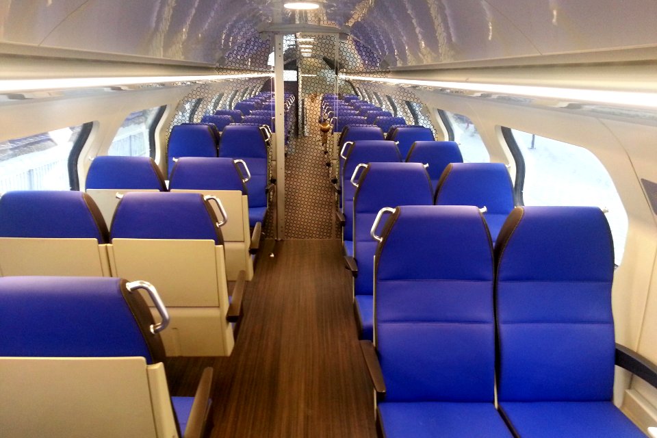 Nieuwe Intercity Dubbeldekker NID Interieur 2e klasse boven