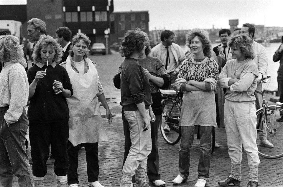 Nieuwe IJ-geul IJmuiden geopend werknemers SHVB, Bestanddeelnr 933-4358