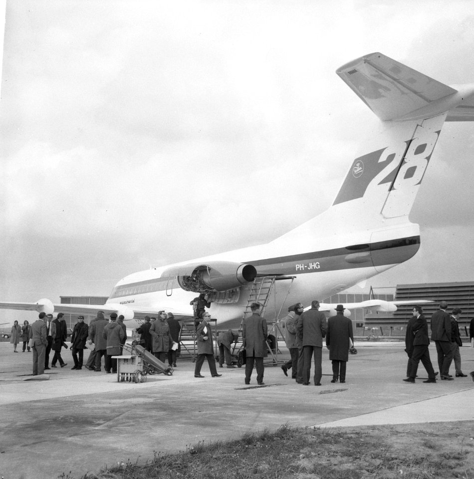 Nieuw vliegtuig van Fokker, de Fellowship F28 voorgesteld aan de pers, Bestanddeelnr 920-2144