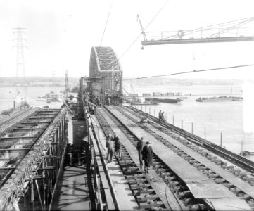 Nieuw gedeelte spoorbrug bij Oosterbeek, Bestanddeelnr 905-0397