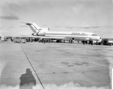 Nieuw vliegtuigtype op Schiphol, de Boeing 727 in kader van wereldtournee, Bestanddeelnr 915-6557