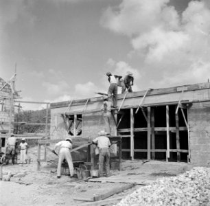 Nieuwbouw in de wijk Parera in Willemstad op Curaçao, Bestanddeelnr 252-7142