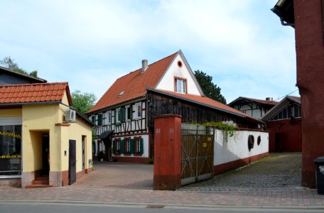 Nierstein, Rheinstraße 22