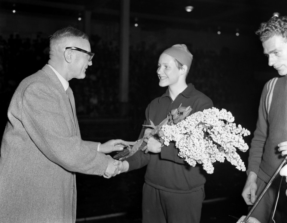 Nieuw wereldrecord 100 meter vrije slag van Cocky Gastelaars, Bestanddeelnr 907-6221